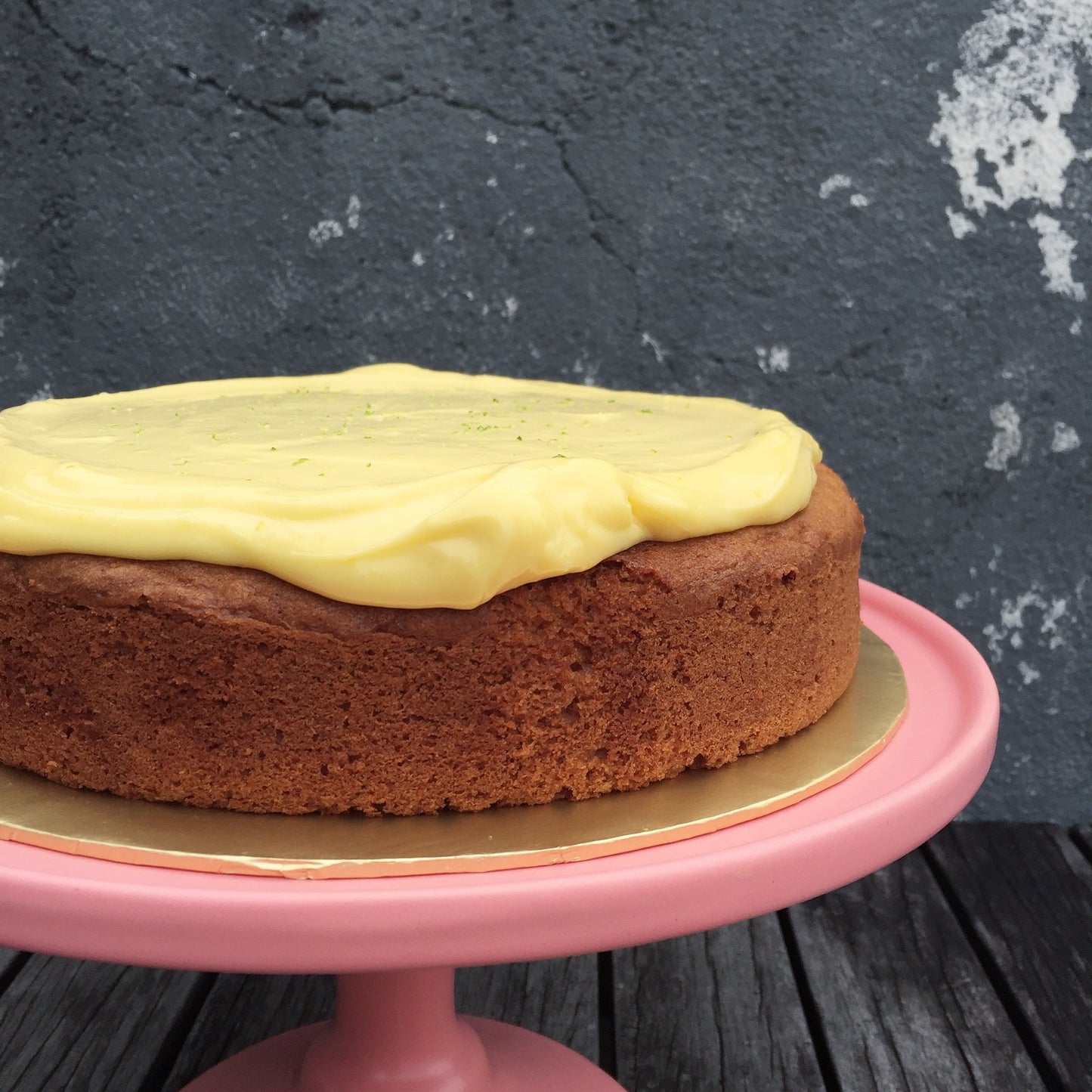 Lemoncurd Buttercake